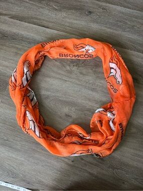Little Earth Productions Denver Broncos Orange Infinity Scarf